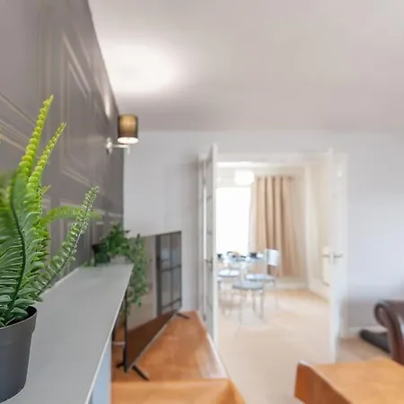 Leed Centre - Armley Wortley * Лідс