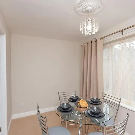 Будинок відпочинку Leed Centre - Armley Wortley Лідс