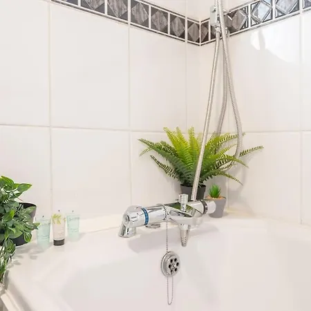 Leed Centre - Armley Wortley Лідс