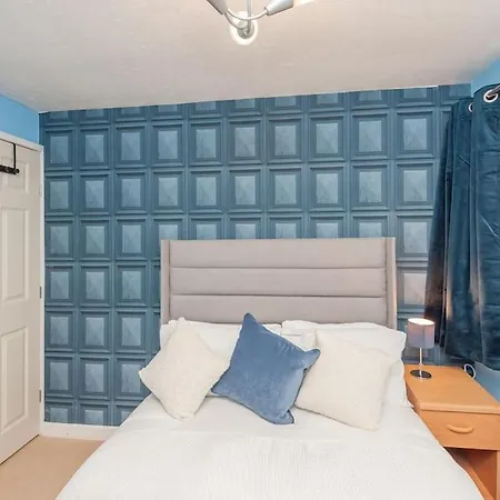 Leed Centre - Armley Wortley