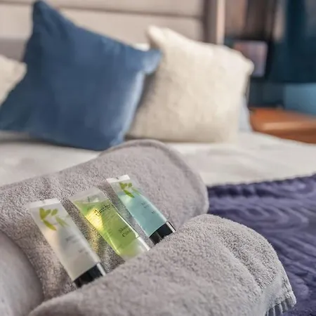 Leed Centre - Armley Wortley