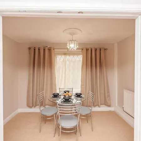 Leed Centre - Armley Wortley Лідс