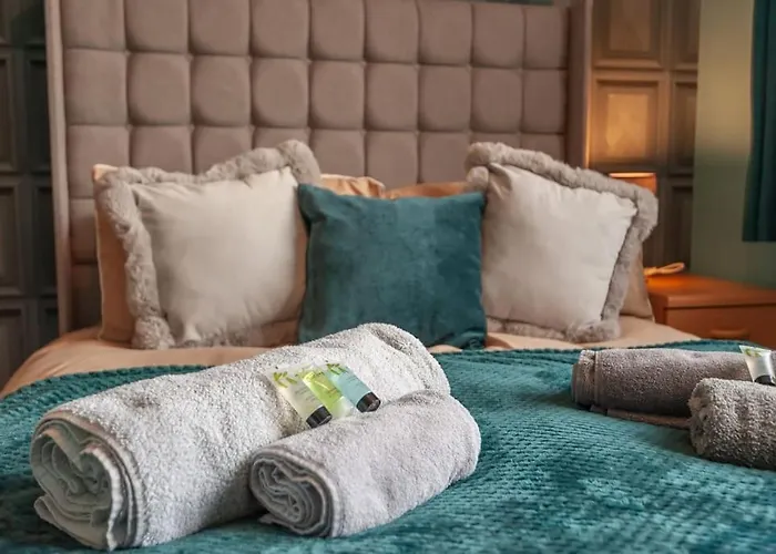 Leed Centre - Armley Wortley *