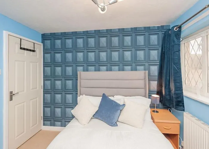 Leed Centre - Armley Wortley