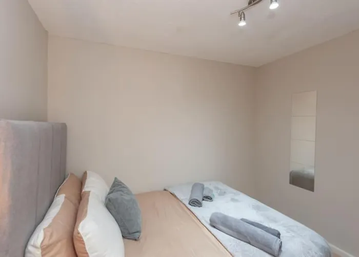 Semesterbostad Leed Centre - Armley Wortley *