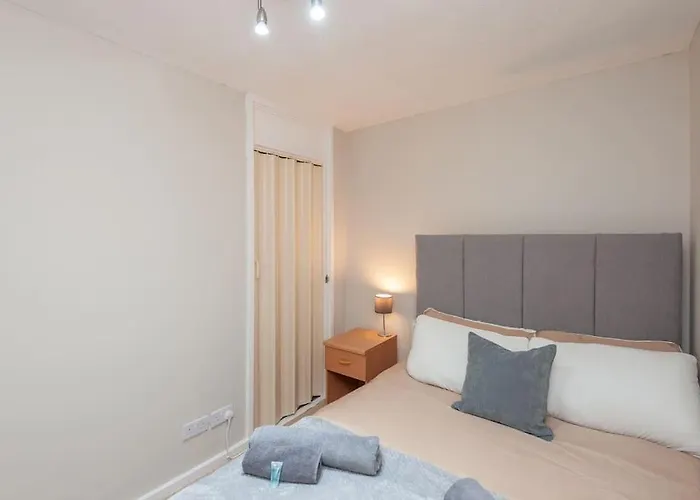 Leed Centre - Armley Wortley Semesterbostad *