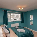Leed Centre - Armley Wortley *